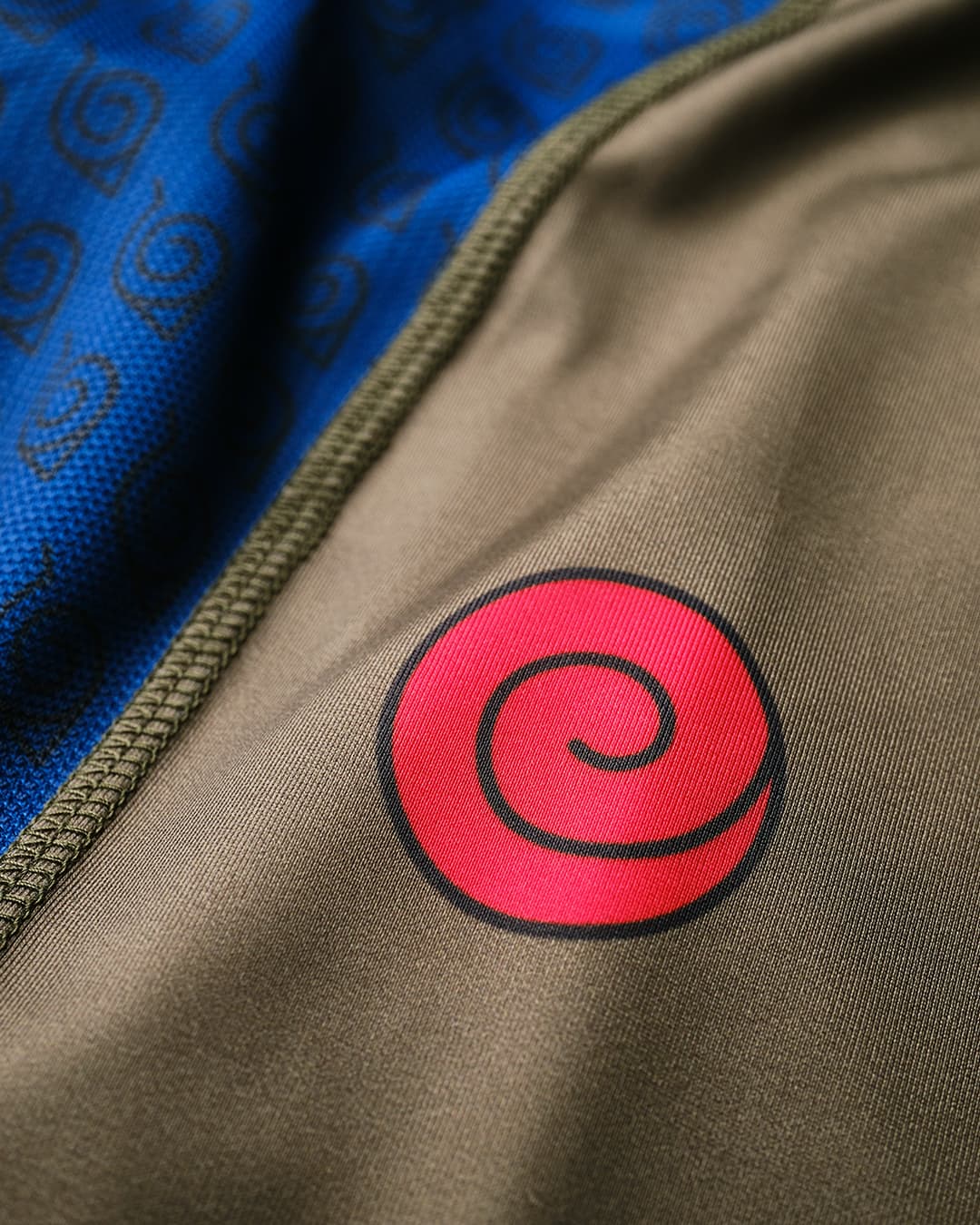 Rashguard NARUTO X ELION KAKASHI Kaki - Manches Courtes - Image 5