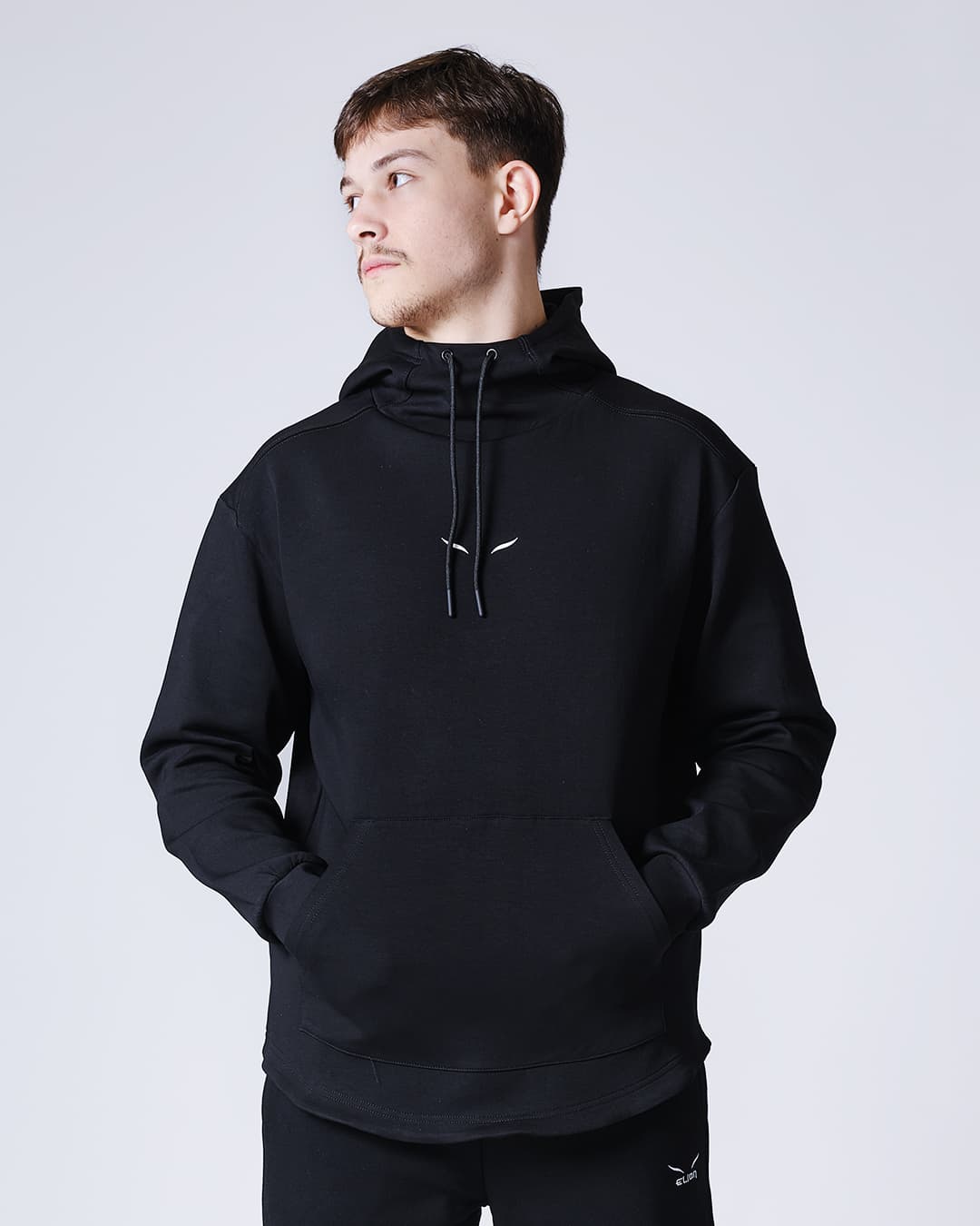 Sweatshirt à Capuche ELION Beaurepaire Noir - Image 4