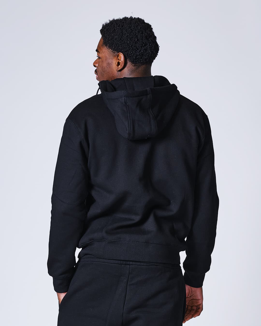 Sweatshirt à Capuche ELION Turenne Noir - Image 5