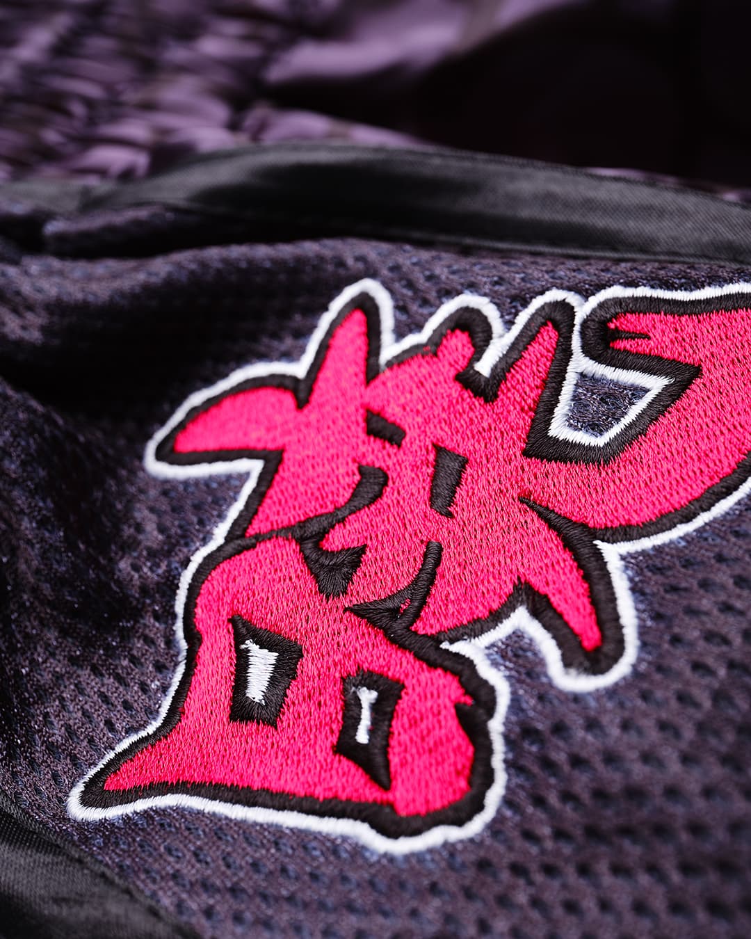 Short de Boxe Thaï NARUTO X ELION AKATSUKI Noir/Rouge - Image 6