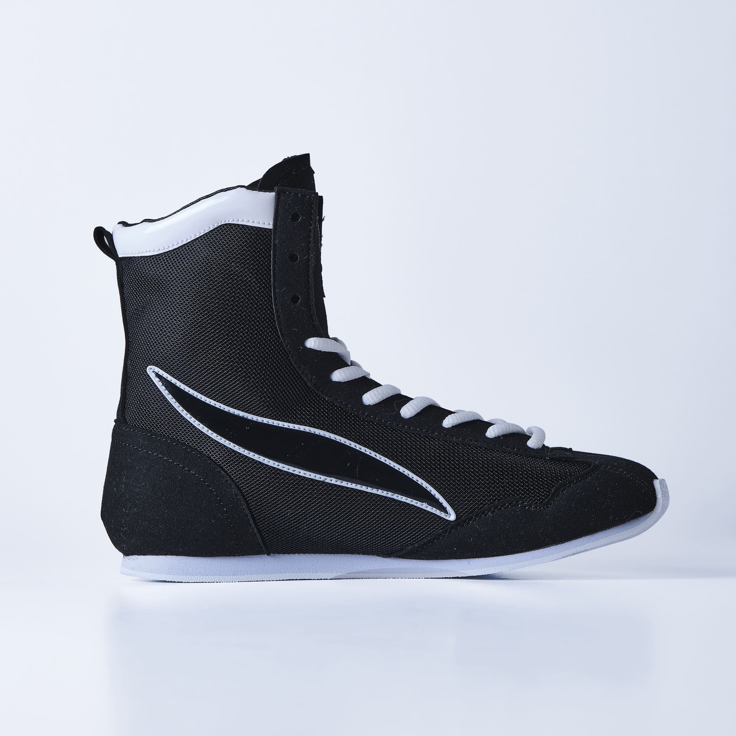Chaussures de Boxe ELION Volante Noir/Blanche - Image 2