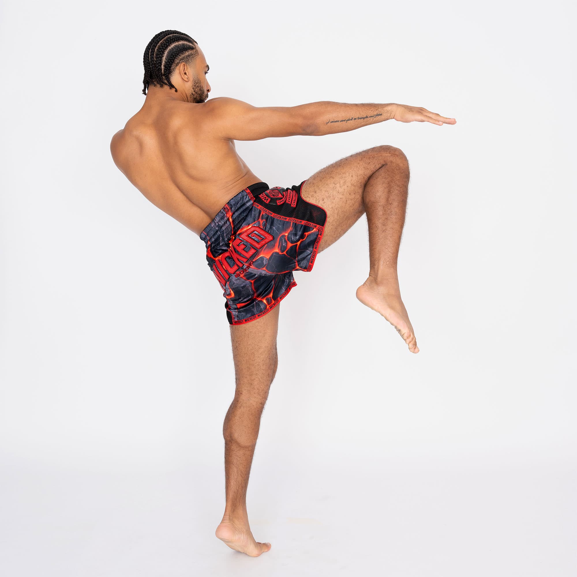 Short de Boxe Thaï Wicked One MAGMA ROUGE - Image 5