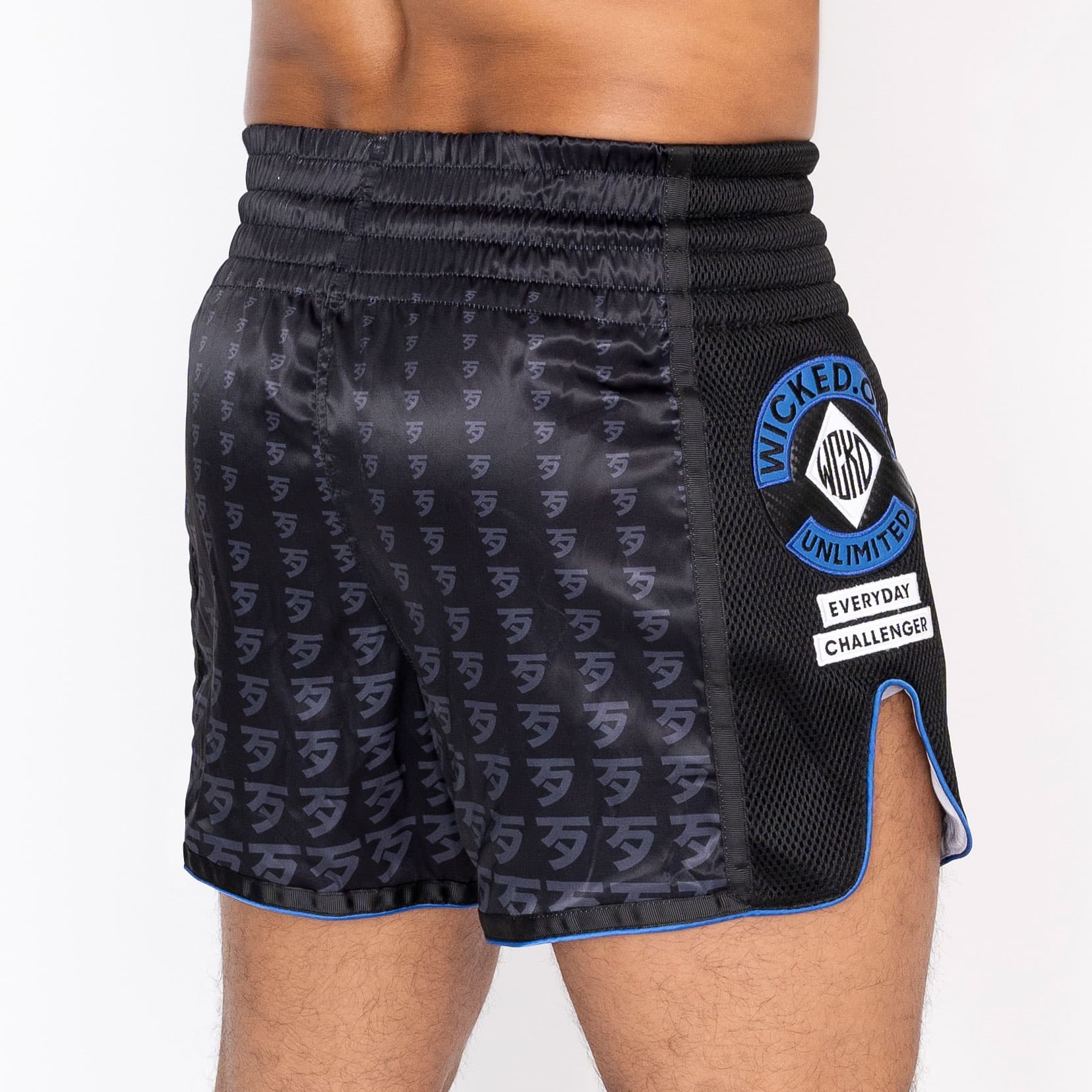 Short de Boxe Thaï Wicked INFINITIT Noir/Bleu - Image 4