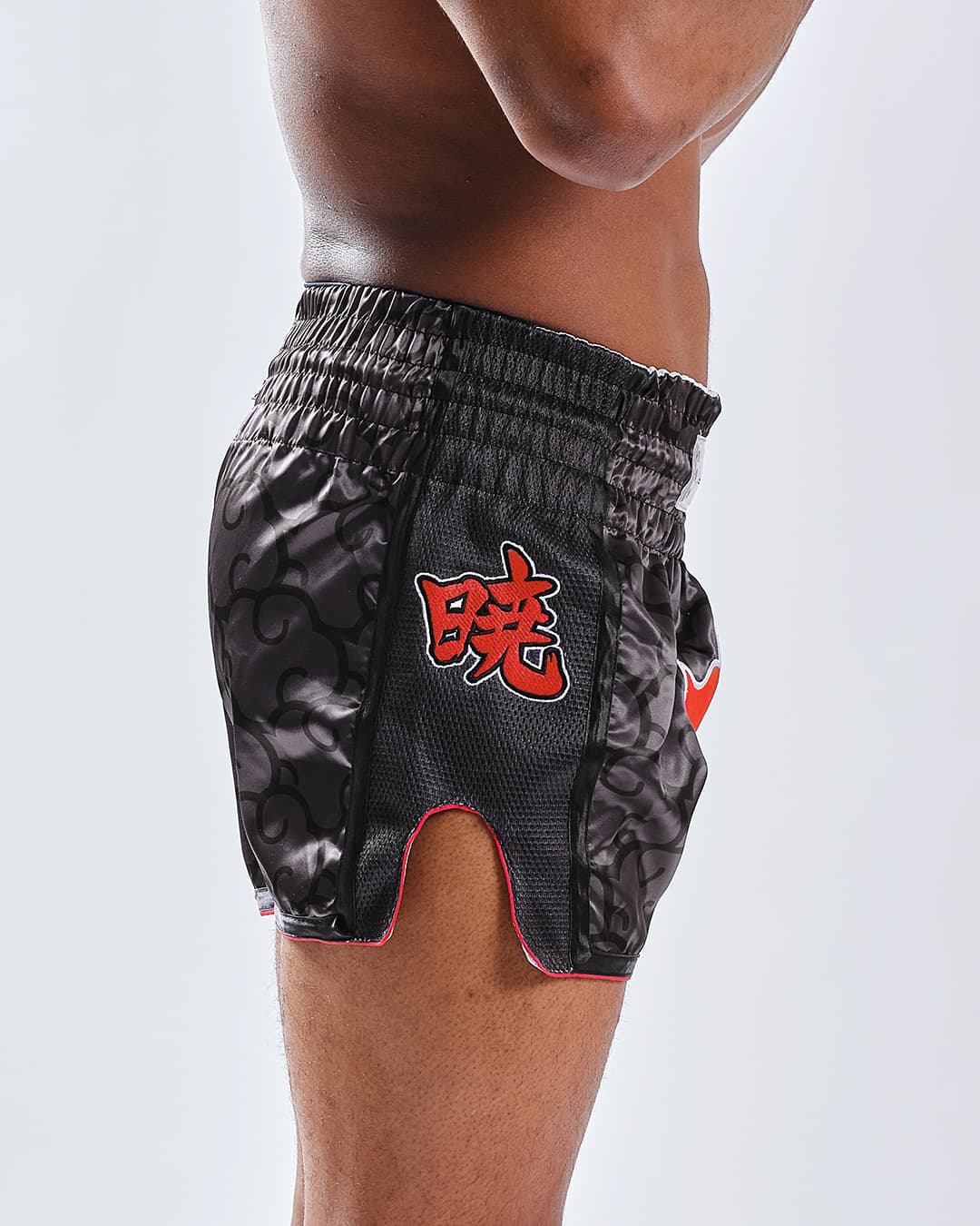 Short de Boxe Thaï NARUTO X ELION AKATSUKI Noir/Rouge - Image 2