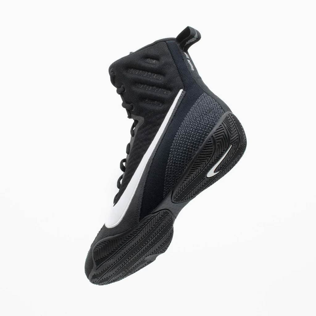 Chaussures  NIKE Machomai 3  Noir/Blanche 001 - Image 2