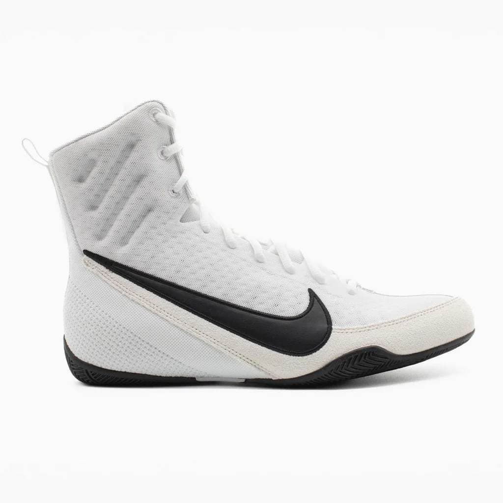 Chaussures  NIKE Machomai 3 Blanche/Noir 101