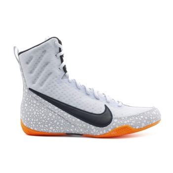 Chaussures  NIKE Machomai 3 900SE